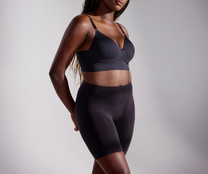 Jockey® Seamless Ultra Light Smoothing Slip Short Skimmies®